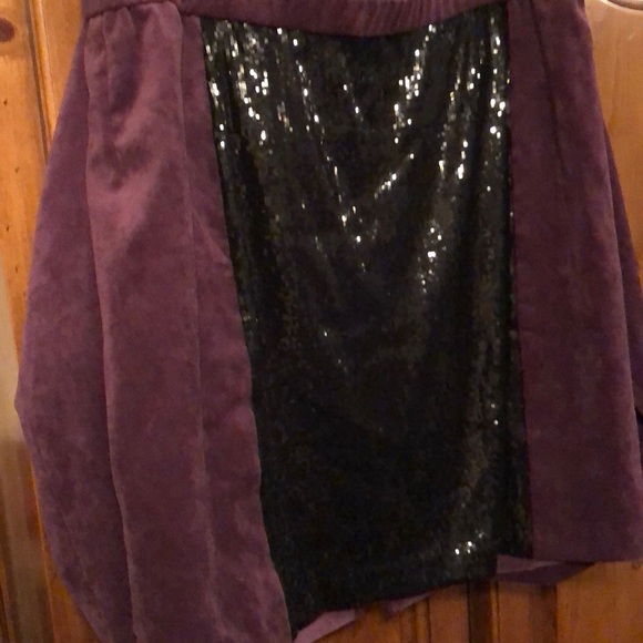 2 pc suit - Picture 7 of 8